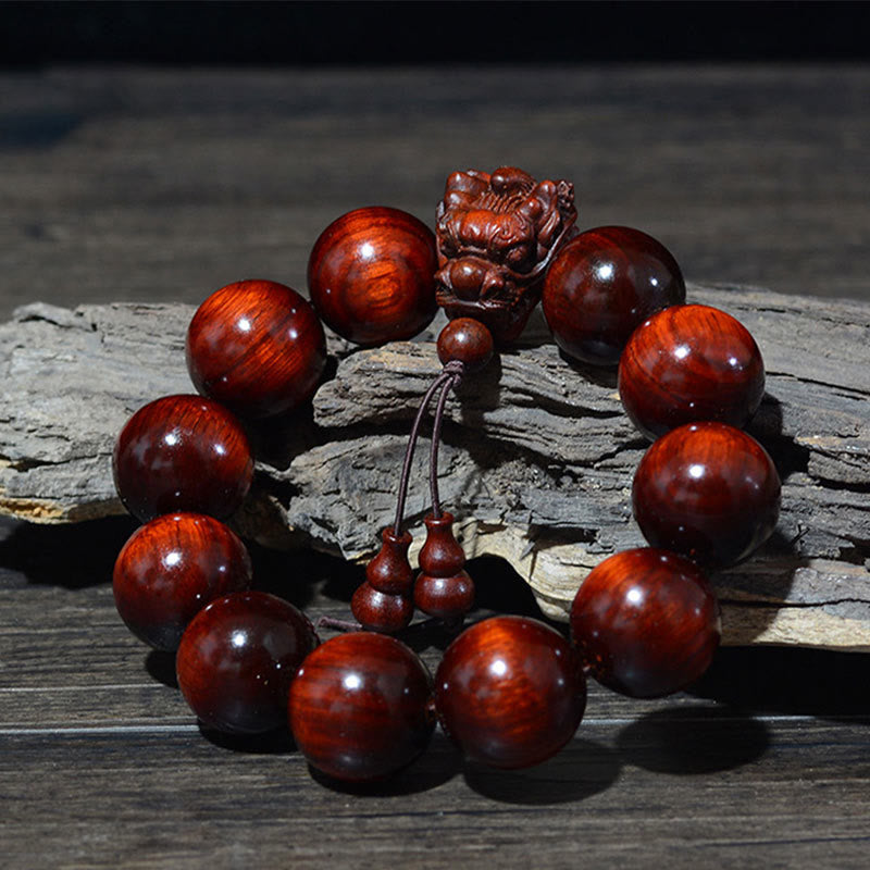 Fortune Jewel Rosewood Green Sandalwood Small Leaf Red Sandalwood Dragon Carved Protection Bracelet