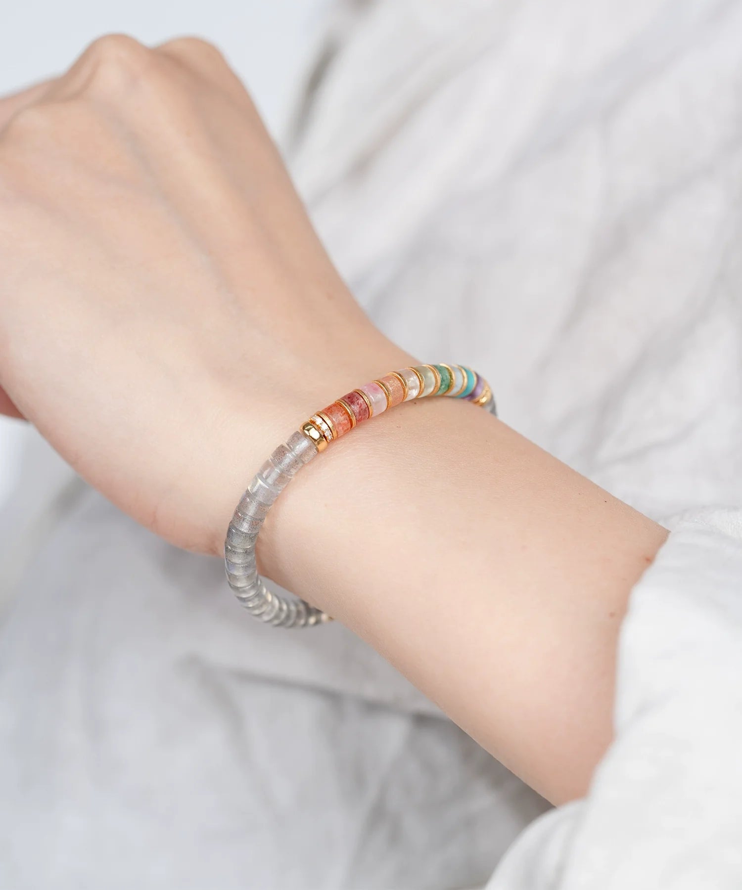 Unisex Natural Gray Moonstone Rainbow Labradorite Thin Slice Bracelet – 18K Gold Plated Silver Multi-Gemstone