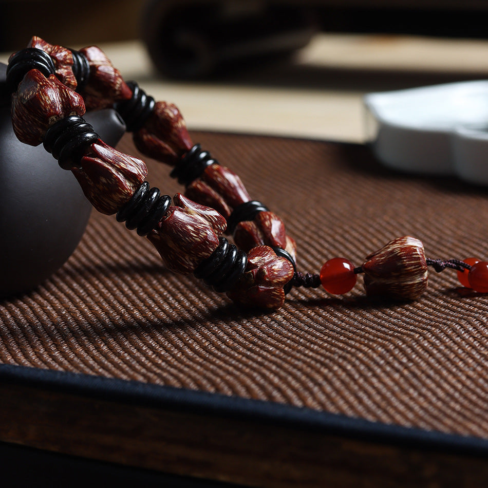 Natural Blood Lotus Bodhi Bracelet – Hand-Carved Lotus Handheld Prayer Beads