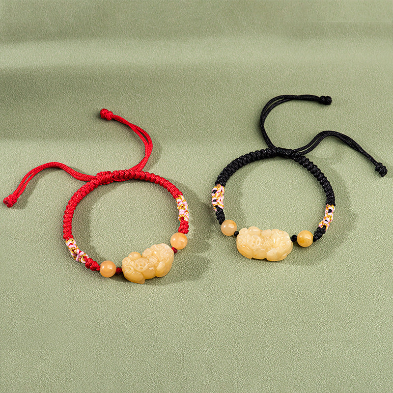 Natural Golden Silk Jade Pi Xiu Bracelet – Handwoven Peach Blossom Knot, Unisex Feng Shui Jewelry
