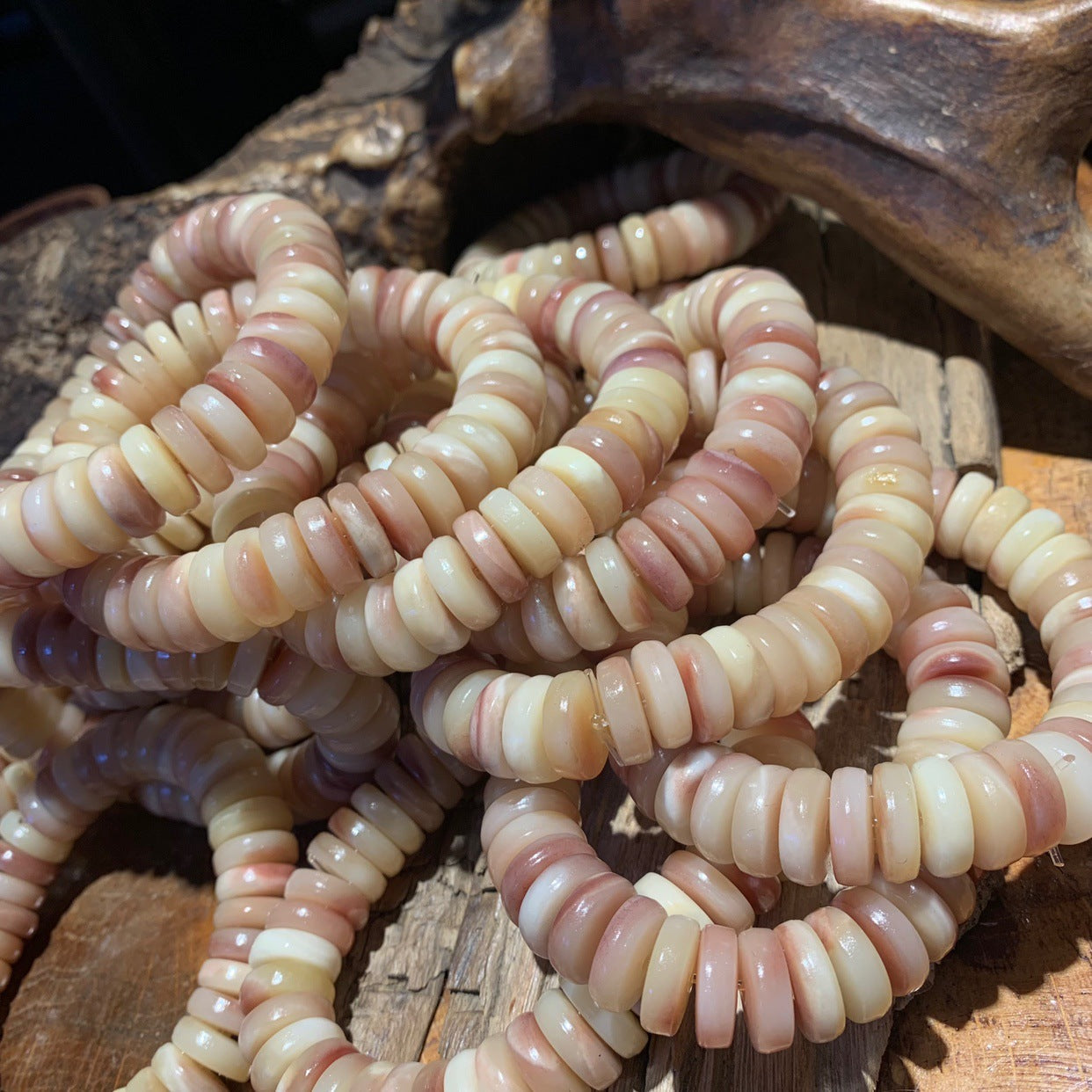 Large Camel Bone Flake Bracelet（14.5mm*5mm）