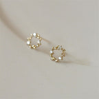 Fortune Jewel 925 Sterling Silver Posts Copper Metal Tiny Wreath Stud Blessing Flower Earrings