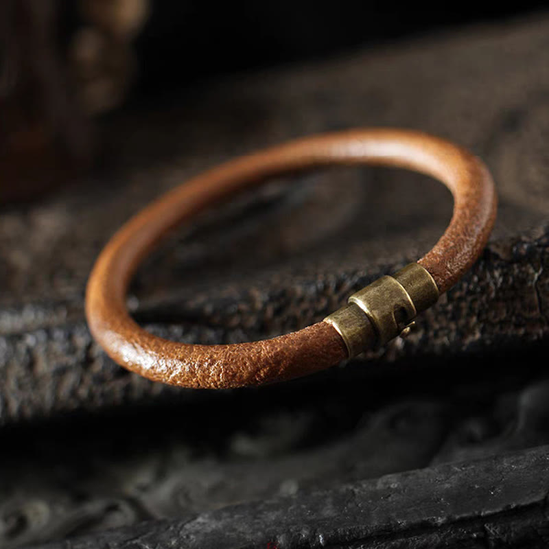 Fortune Jewel Retro Leather Luck Healing Copper Magnetic Buckle Bracelet