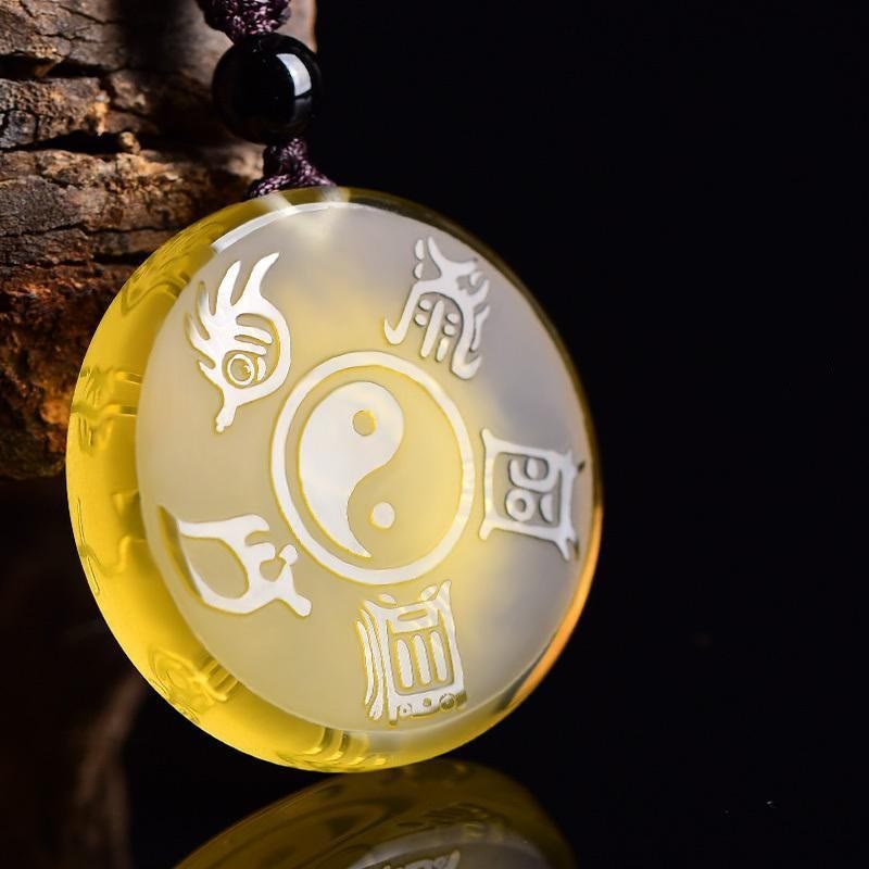 Fortune Jewel Taoism Five Sacred Mountains Yin Yang Symbol Liuli Crystal Balance Necklace Pendant Key Chain Fortune Jewel