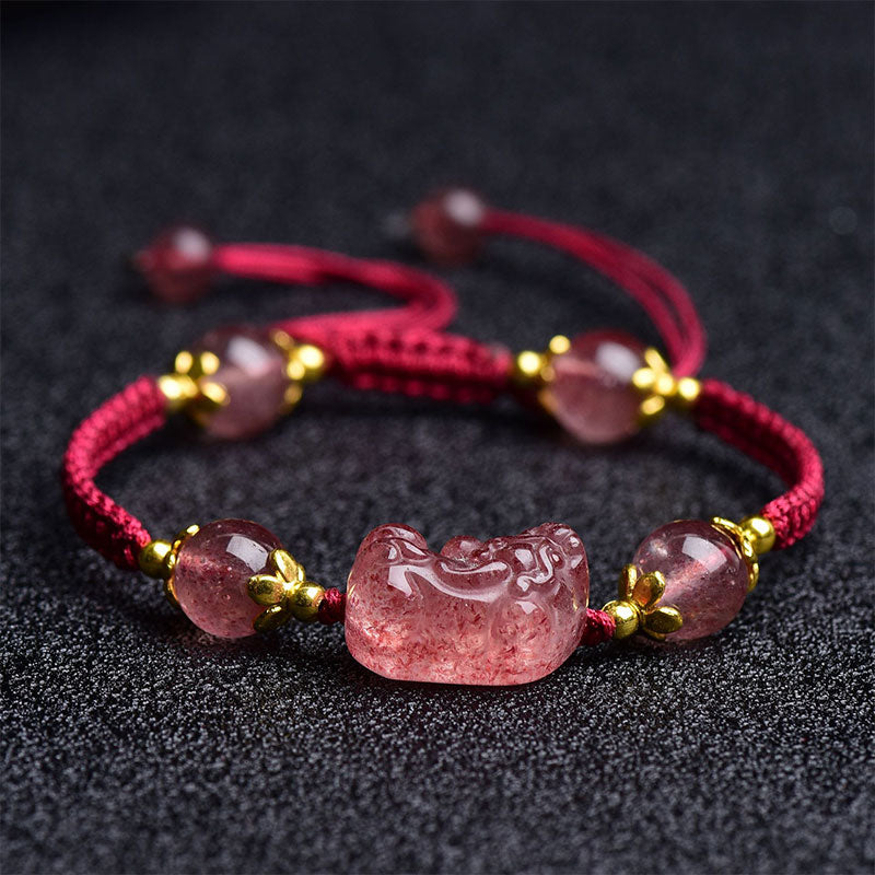 Fortune Jewel Natural Strawberry Crystal Pixiu Charm Lucky Red String Bracelet