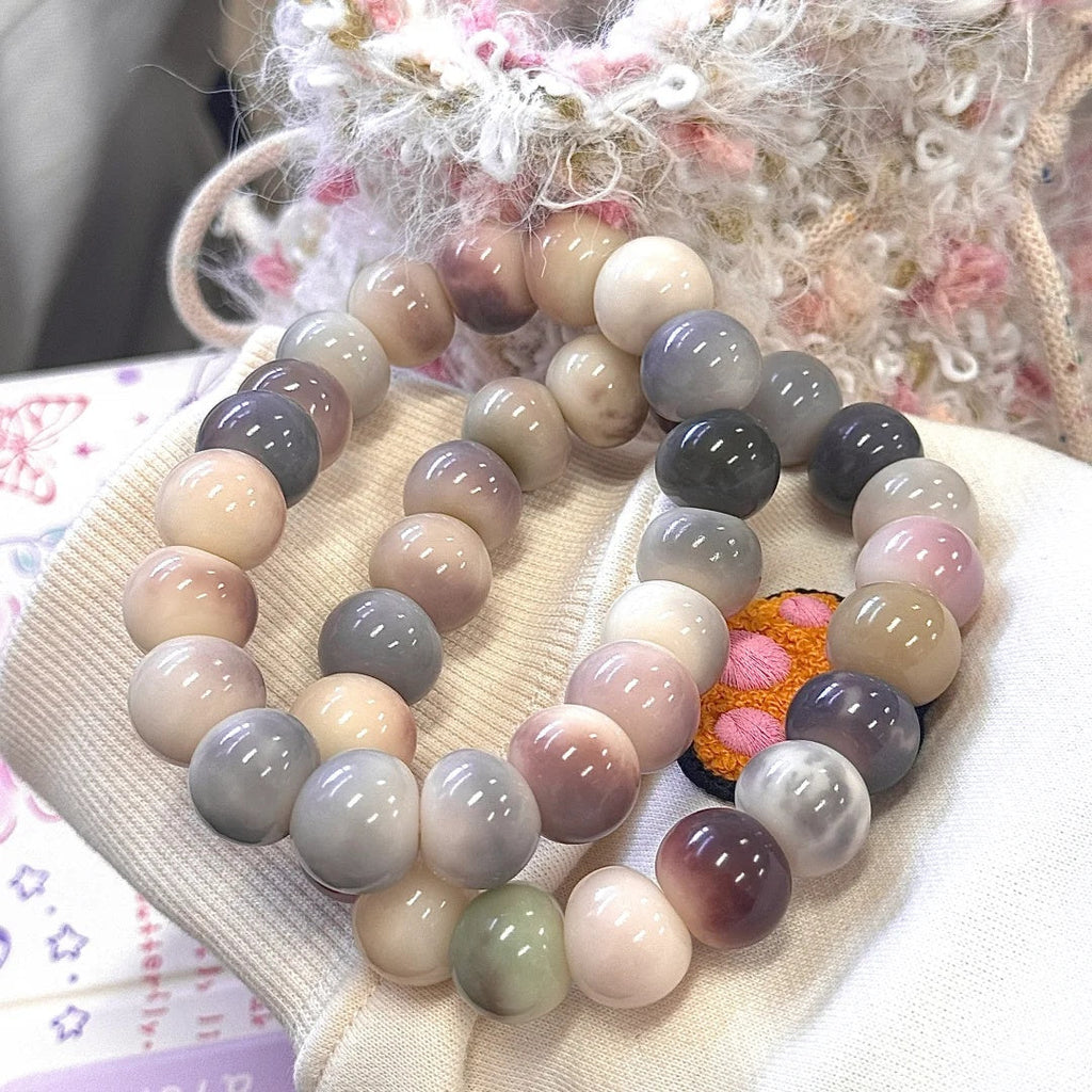 Drunken Grape – Garlic-Shaped Bodhi Bracelet