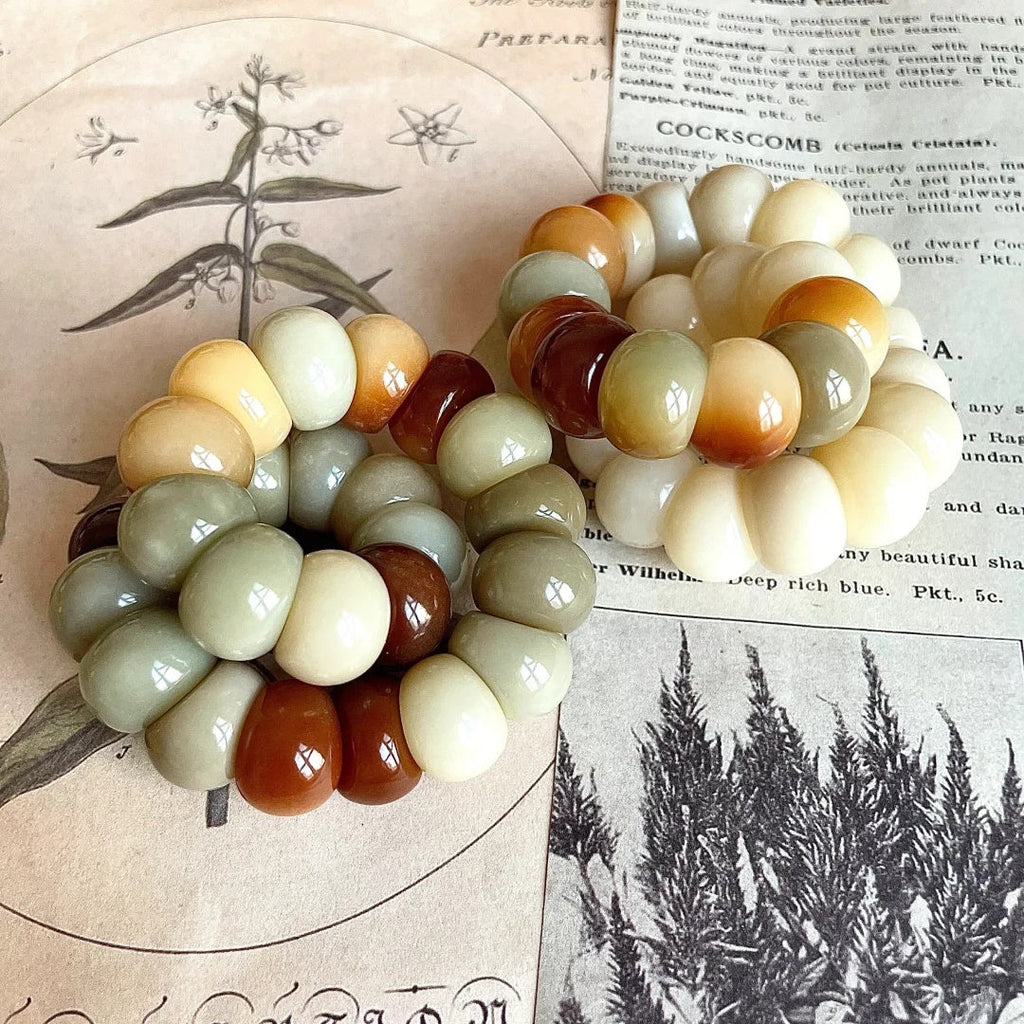 Milky Coffee Garlic Clove Bodhi Bracelet – 14mm Beads, Playable & Stress-Relieving