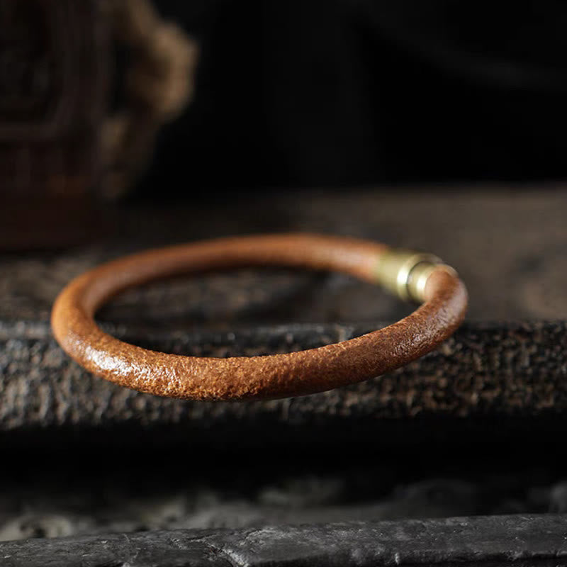 Fortune Jewel Retro Leather Luck Healing Copper Magnetic Buckle Bracelet