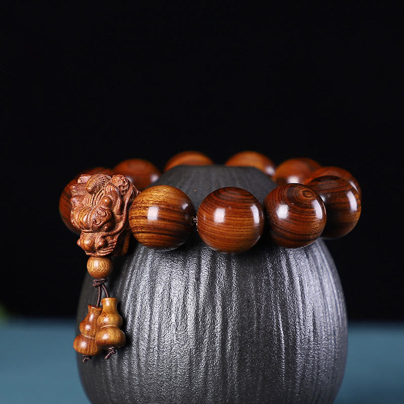 Fortune Jewel Rosewood Green Sandalwood Small Leaf Red Sandalwood Dragon Carved Protection Bracelet
