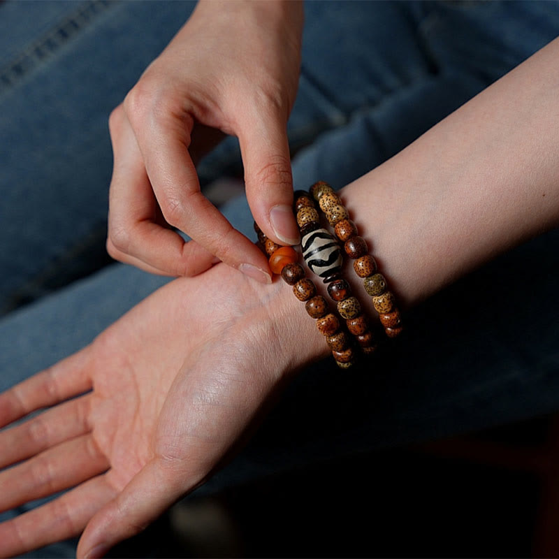 Fortune Jewel Tibetan Bodhi Seed Amber Dzi Bead Agate Zakiram Goddess of Wealth Beads Triple Wrap Bracelet