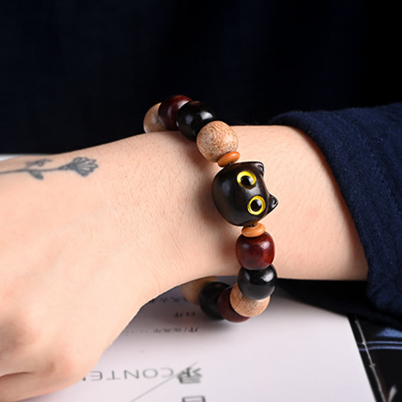 Fortune Jewel Small Leaf Red Sandalwood Ebony Wood Cute Cat Engraved Protection Bracelet