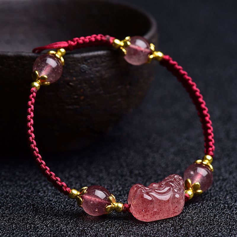 Fortune Jewel Natural Strawberry Crystal Pixiu Charm Lucky Red String Bracelet