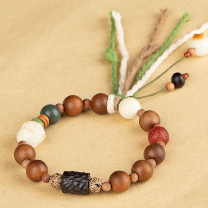 Fortune Jewel Lightning Strike Wood Bodhi Seed Cat Paw Claw Auspiciousness Protection Tassel Bracelet
