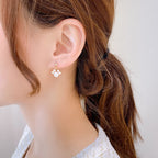 Fortune Jewel Cute Cat Paw Pearl Wisdom Stud Drop Earrings