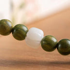 Fortune Jewel Natural Green Sandalwood Bodhi Seed Soothing Bracelet