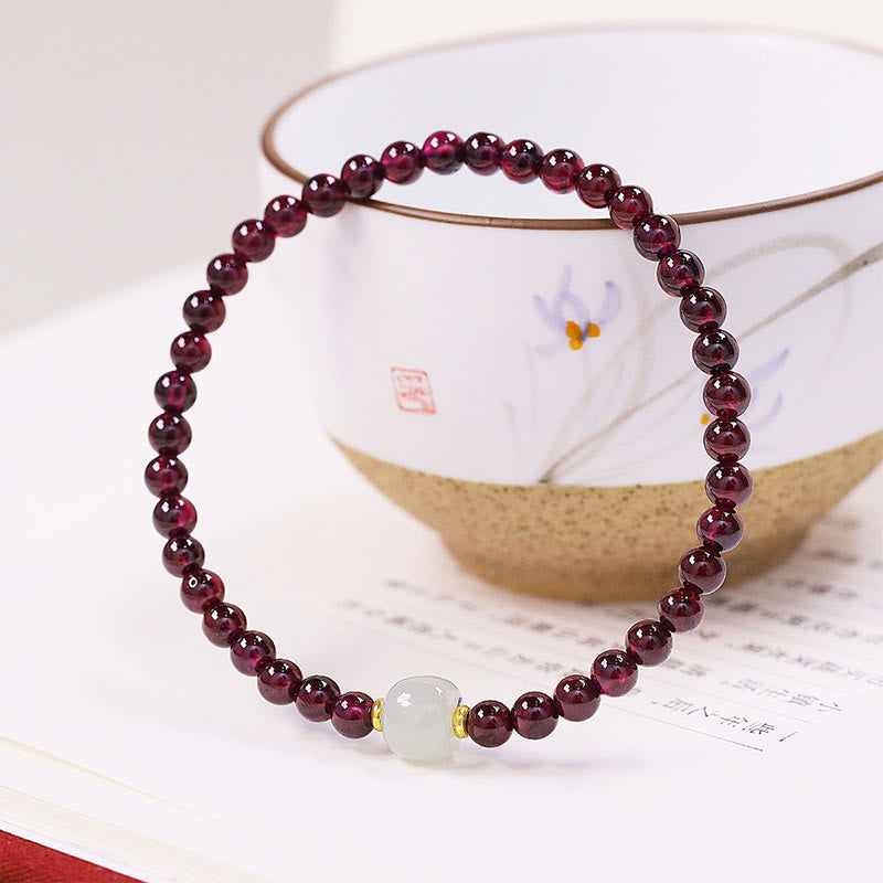 Fortune Jewel Natural Garnet Jade Bead Purification Bracelet